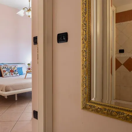 Boutique Center Apartment