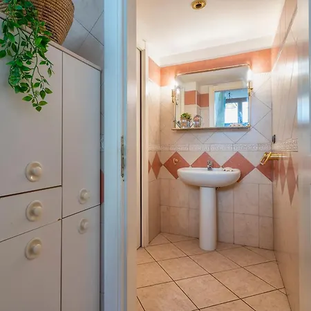 Boutique Center Apartment *